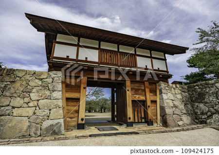 Matsushiro Matsushiro Castle Ruins Taikomon Gate Nagano City, Nagano Prefecture Matsushiro Matsushiro Castle Ruins Taikomon Gate Nagano City, Nagano Prefecture 109424175