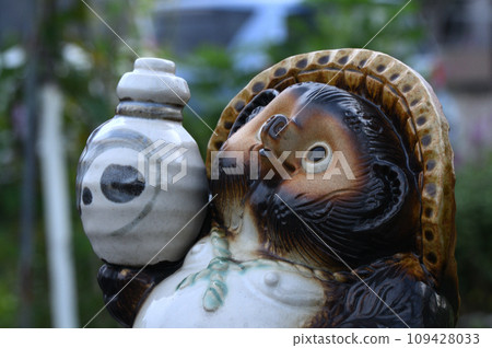 Shigaraki商品靖國神社 Shigaraki商品靖國神社 109428033