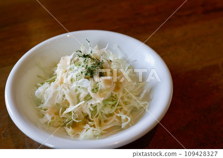 cabbage mini salad cabbage mini salad 109428327