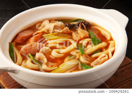 Kimchi udon Kimchi udon 109429261
