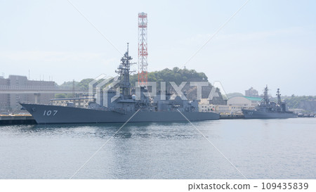 Maritime Self-Defense Force escort ships Ikazuchi and Yugiri anchored Maritime Self-Defense Force escort ships Ikazuchi and Yugiri anchored 109435839