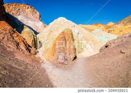 Artists Palette hiking trail Artists Palette hiking trail 109438921