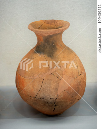 彌生陶器 壺形陶器 109439211