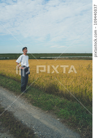 farmer, farmhouse, gents 109440837