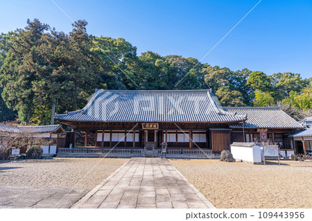 [德島縣]淨六寺本堂 109443956