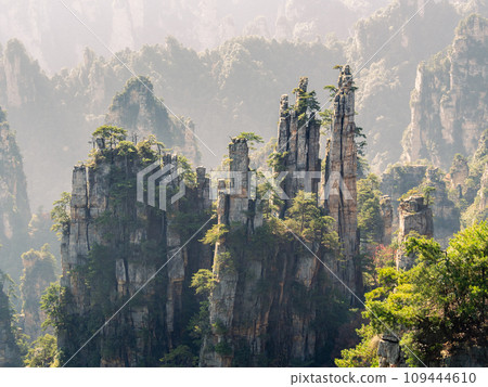 Imperial Pen Peak of Zhangjiajie. Located in Wulingyuan Scenic and Historic Interest Area (Wu Ling Yuan Feng Jing Ming Sheng Qu), Hunan, china.UNESCO World Heritage site, this National park was the 109444610