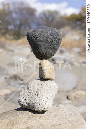 rock balancing image rock balancing image 109446880