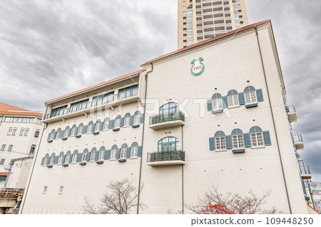 兵庫縣寶塚市寶塚音樂學校，培養寶塚音樂的學校 109448250