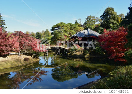 Katsura Imperial Villa, Enrindo and Bridge, Autumn leaves Katsura Imperial Villa, Enrindo and Bridge, Autumn leaves 109448931