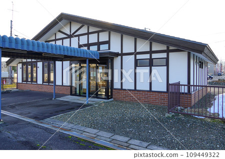 由仁站/Poppokan Yuni(室蘭本線/JR北海道/由仁町親密交流設施) 由仁站/Poppokan Yuni(室蘭本線/JR北海道/由仁町親密交流設施) 109449322