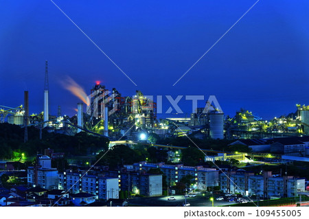 [福岡縣]不夜工廠的夜景（宇部三菱水泥） 109455005