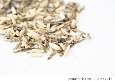 Almond Fish Almond Fish 109457717