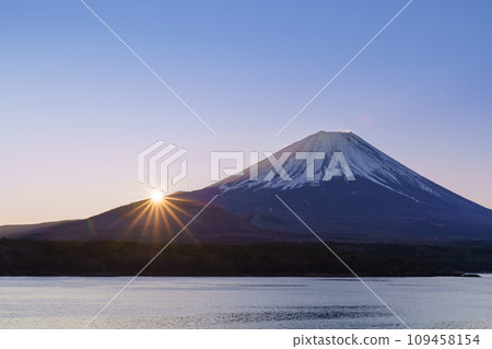 山梨縣_本棲湖初見日出 109458154