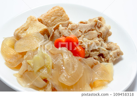豬肉芝麻壽喜燒風格燉菜 豬肉芝麻壽喜燒風格燉菜 109458318