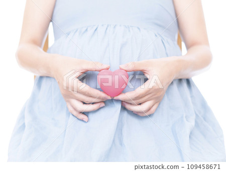 pregnant woman with heart 109458671