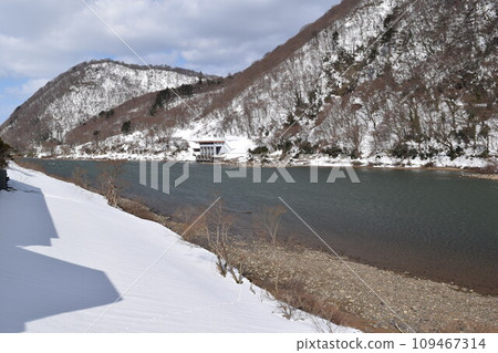 最上川 日本三大激流 109467314