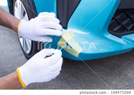 Repair work for scratches on the front bumper of a car (repair method) Repair with a touch pen Repair work for scratches on the front bumper of a car (repair method) Repair with a touch pen 109471099