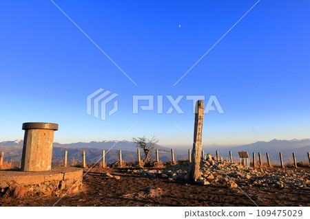 高博地山山頂 / 長野縣鹽尻市 高博地山山頂 / 長野縣鹽尻市 109475029