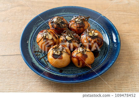 Takoyaki ball dumplings or Octopus balls 109478452