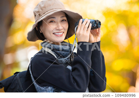 健行女黃葉 健行女黃葉 109480996