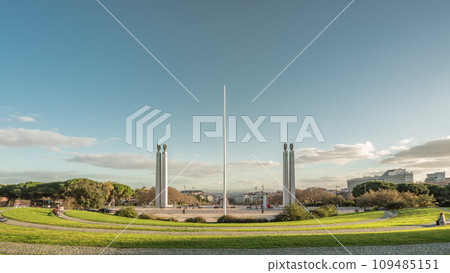 Park Eduardo VII timelapse hyperlapse panorama in Lisbon, Portugal, Europe. 109485151