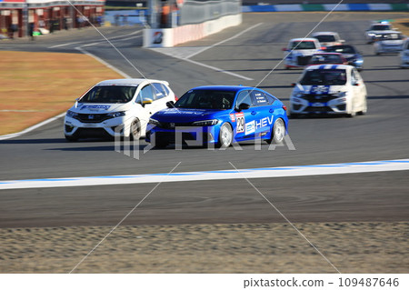 automobile, car, vehicle 109487646