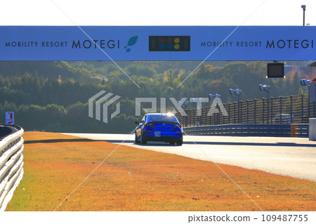 automobile, car, vehicle 109487755