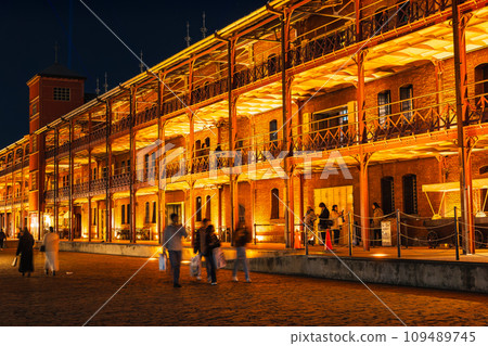 冬季橫濱灣區紅磚倉庫 109489745