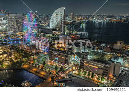 Night view of Minato Mirai from APA Hotel & Resort Yokohama Bay Tower Night view of Minato Mirai from APA Hotel & Resort Yokohama Bay Tower 109490251