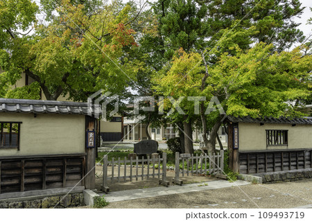 Matsushiro Nagano City Matsushiro Elementary School Nagano City, Nagano Prefecture 109493719