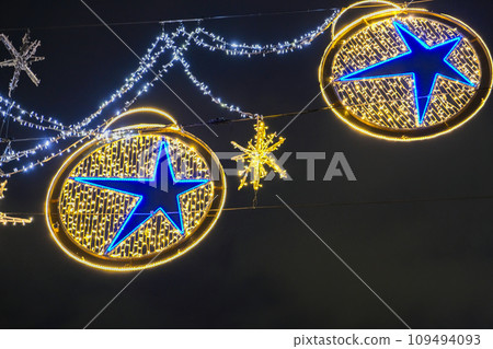 Decorated and illuminated Christmas street lights in London, UK Decorated and illuminated Christmas street lights in London, UK 109494093