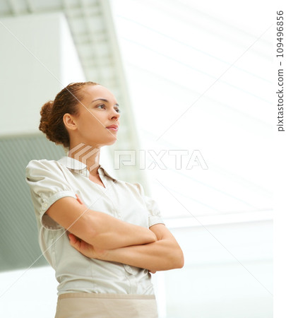 Business woman, thinking and confident on idea, leadership and contemplating career future in office. Female person, arms crossed and pride for profession, opportunity and vision or inspiration 109496856