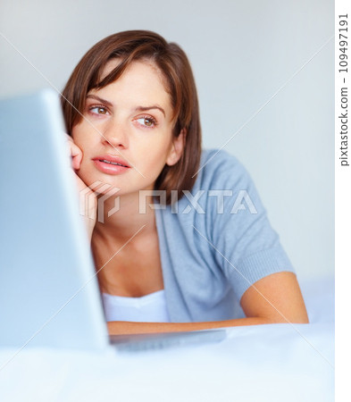 Laptop, thinking and serious woman on bed in home, remote work or inspiration on internet. Computer, freelance and business idea in bedroom, decision and problem solving, choice or question solution Laptop, thinking and serious woman on bed in home, remote work or inspiration on internet. Computer, freelance and business idea in bedroom, decision and problem solving, choice or question solution 109497191