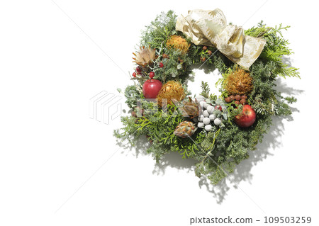 Handmade Christmas lease 109503259