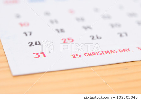 white calendar of last day on month, concept christmas and countdown white calendar of last day on month, concept christmas and countdown 109505043