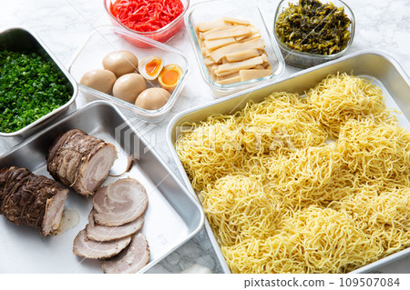 拉麵準備 配料 配料 拉麵準備 配料 配料 109507084
