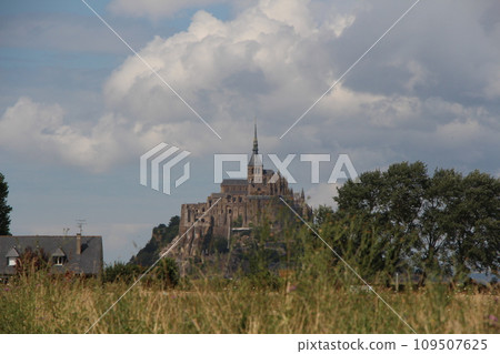 Mont Saint-Michel Mont Saint-Michel 109507625