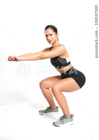 Beautiful young asian sport woman with sportswear ready for exercise on white background, Advertising sportswear and yoga wear, Healthy lifestyle, sport. 109507995
