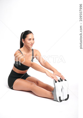 Beautiful young asian sport woman with sportswear ready for exercise on white background, Advertising sportswear and yoga wear, Healthy lifestyle, sport. Beautiful young asian sport woman with sportswear ready for exercise on white background, Advertising sportswear and yoga wear, Healthy lifestyle, sport. 109507996