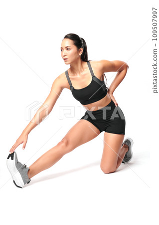 Beautiful young asian sport woman with sportswear ready for exercise on white background, Advertising sportswear and yoga wear, Healthy lifestyle, sport. 109507997