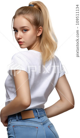 穿著白襯衫和牛仔褲的女人 109511134