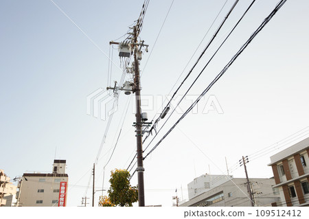 Telephone pole 109512412