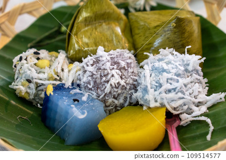 Thai sweet desserts Thai sweet desserts 109514577