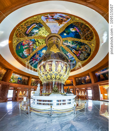 Wat Saeng Tham Wang Khao Khiao or Phra Maha Chedi Si Saeng Tham in Nakhon Ratchasima, Thailand Wat Saeng Tham Wang Khao Khiao or Phra Maha Chedi Si Saeng Tham in Nakhon Ratchasima, Thailand 109515087