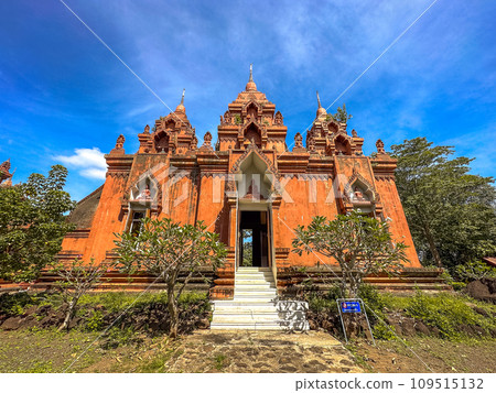 Wat Khao Angkhan temple in Buriram, Thailand Wat Khao Angkhan temple in Buriram, Thailand 109515132
