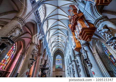 Cathedral Saints Michel et Gudule , brussels, Belgium 109515347