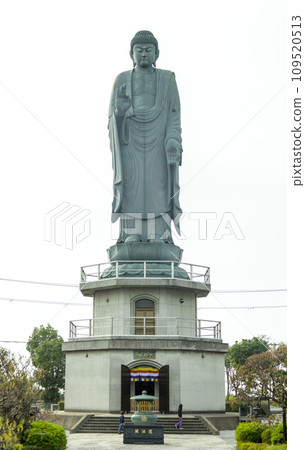 Nagahama, Shiga, Japan. Nov 21, 2023. The Nagahama Biwako Daibutsu bouddha statue. 109520513