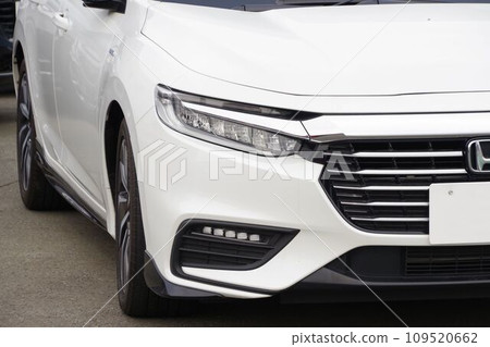 Car image: Front mask of the 3rd generation Honda Insight Car image: Front mask of the 3rd generation Honda Insight 109520662