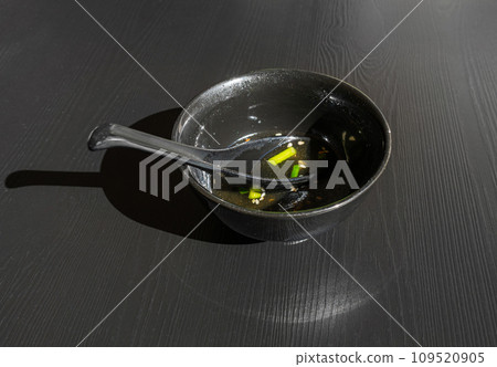 Fish Broth with Greens, Sesame Seeds and Herbs 109520905