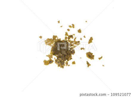Spirulina Flakes Isolated, Arthrospira Algae Nutrient for Aquarium Fishes, Spirulina Flakes on White 109521077